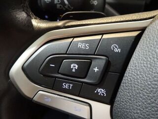 Volkswagen Passat FaceLift Executive TSi ATM 1.5 R4 110kW