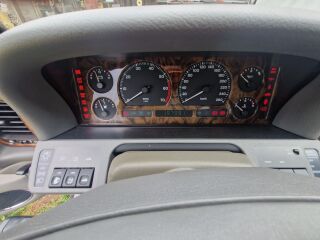 Jaguar XJ6 3.2 R6 155kW