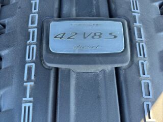 Porsche Cayenne 4.2 V8 283кВ