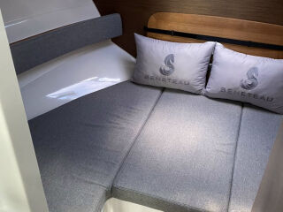Beneteau Antares 8 3.0 V6 Evinrude 250 HQ  G2 185kW