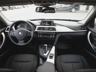 BMW 318 i LCI 1.5 100kW