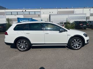 Volkswagen Golf 2.0 135кВ