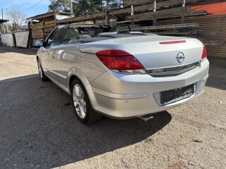 Opel Astra TwinTop 1.8 103кВ