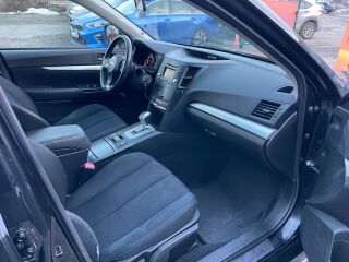Subaru Legacy 2.5 127kW