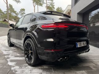 Porsche Cayenne E-Hybrid Coupe 3.0 250кВ