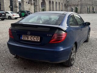 Mercedes-Benz C 220 2.1 105kW