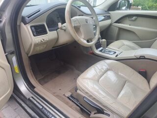 Volvo XC70 Momentum 2.4 120kW
