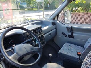 Volkswagen Transporter 2.4 57kW