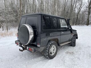 Toyota Land Cruiser 70 2.4 66kW