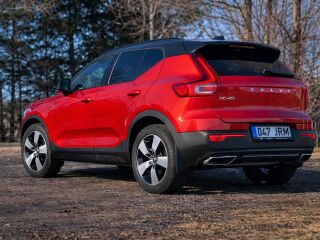 Volvo XC40 2.0 140kW