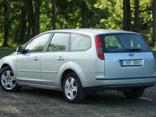 Ford Focus Estate Elegance 1.6 74кВ