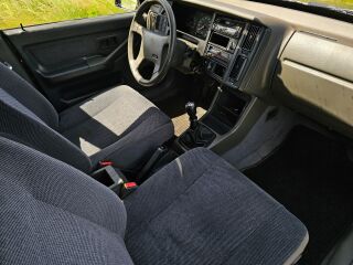 Volvo 440 GL 1.7 64kW