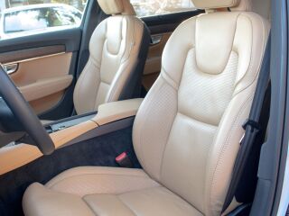 Volvo V90 Cross Country MY23 Ultimate Bright Xenium Wntr 2.0 B5 AWD MHEV Kerghübriid 183kW