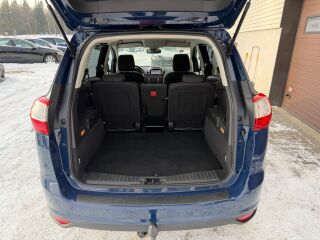 Ford Grand C-Max Titanium 1.5 TDCi 88kW