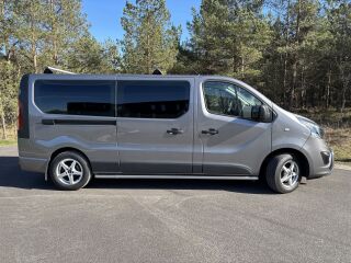 Opel Vivaro Combi L2H1 2,9T 1.6 BiTurbo CDTI 107kW