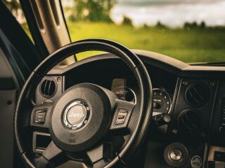 Jeep Commander 3.0 160кВ