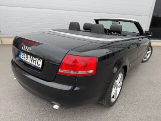 Audi A4 Cabrio S-Line 2.7 TDI 132kW