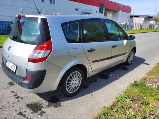 Renault Grand Scenic 2.0 98kW
