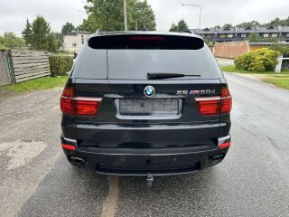 BMW X5 M50 3.0 280kW