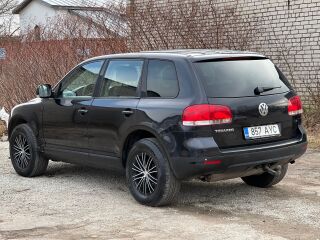 Volkswagen Touareg Black edition diesel 2.5 R5 Diesel 128кВ