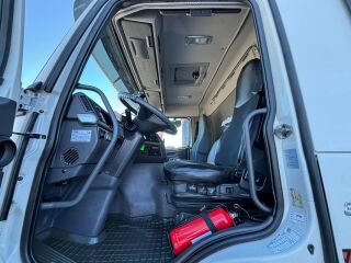 Volvo FM 380 6x2*4 285kW