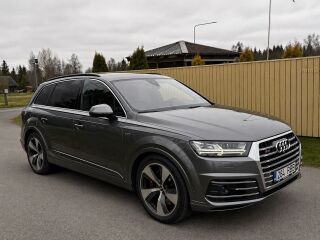 Audi SQ7 4.0 V8 320kW