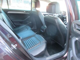 Volkswagen Passat R-line 2.0 TDI 140kW