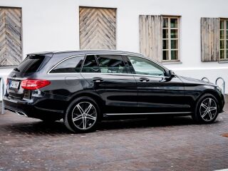 Mercedes-Benz C 200 4Matic EQ 135kW