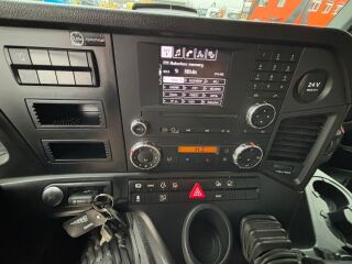 Mercedes-Benz Antos 1832 4x2 235kW