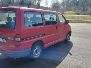Toyota Hiace 2.4 58kW