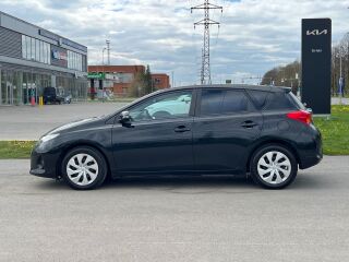Toyota Auris 1.6 R4 97kW