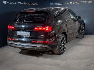 Audi Q7 S line Quattro 3.0 250kW