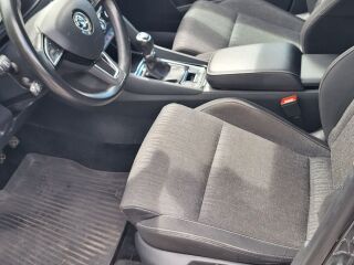 Skoda Karoq Elegance 2.0 TDI 110кВ