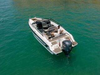 Yamarin 67 DC Yamaha F225XCB