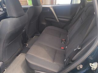 Toyota RAV4 Luxury Plus 2.5 114kW