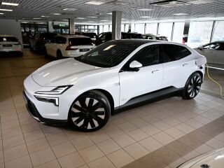 Polestar 4 RWD PRO PACK XENIUM INTELLI SAFE PRO 200kW