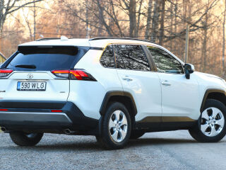 Toyota RAV4 2.0 129kW