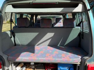 Volkswagen Multivan 2.4 57кВ