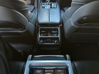 BMW 750 M Sport 4.4 330kW
