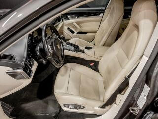 Porsche Panamera Sport chrono 3.0 221kW