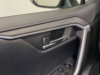 Toyota RAV4 Luxury 2.5 Hybrid 131kW