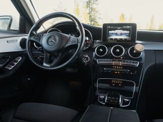 Mercedes-Benz C 220 2.1 125kW