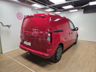 Peugeot Partner 1.6 73кВ