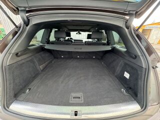 Audi Q7 S-line QUATTRO 3.0 V6 TDI 180кВ