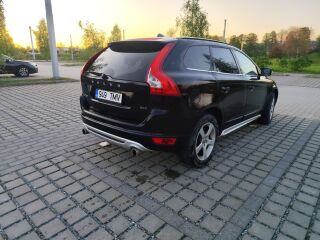 Volvo XC60 R-Design 2.4 129kW