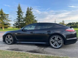 Porsche Panamera 3.6 220кВ