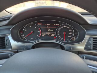 Audi A6 QUATTRO LIMOUSINE 3.0 V6 180kW