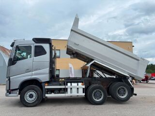 Volvo FH540 6x4 EURO6 + RETARDER + BOX   + VIBRATOR 405кВ