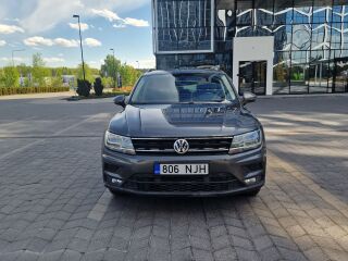 Volkswagen Tiguan Comfortline Business 2.0 R4 DFGA 110kW
