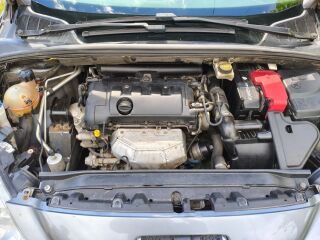 Peugeot 308 1.6 88кВ